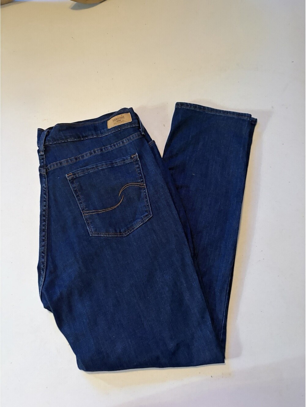 Signature by Levi Strauss Gold Classic Slim Taper Blue Jeans Women Size 16 - W33